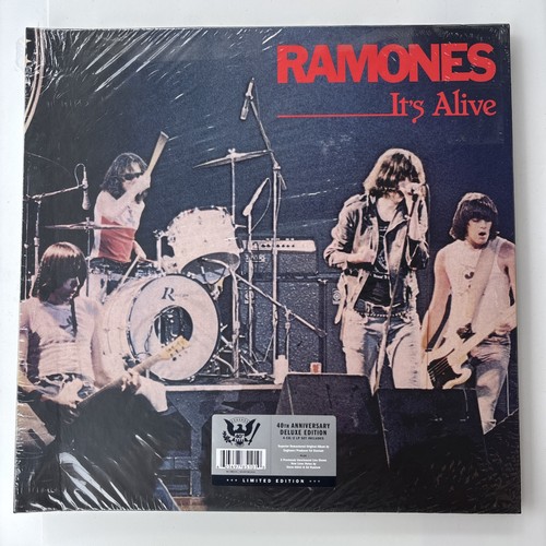 Ramones s alive - it's,