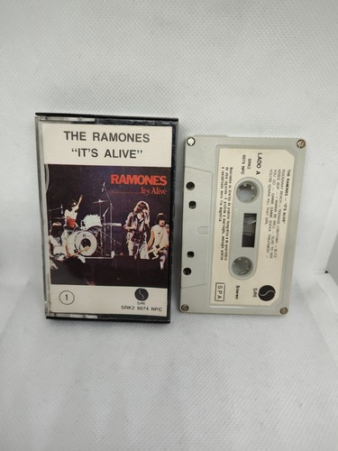 Ramones alive 1979 - ramones, it's