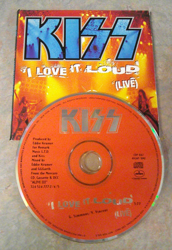 Kiss alive iii love it - iii, "i